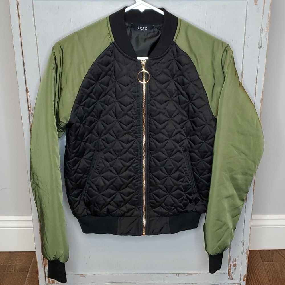 Trac Quilted Bomber Jacket Womens Size Small Black Green